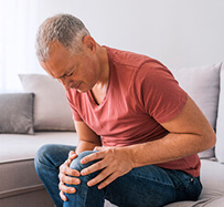 Knee Tendon Tear and Tendinitis Treatment in Concord, MA